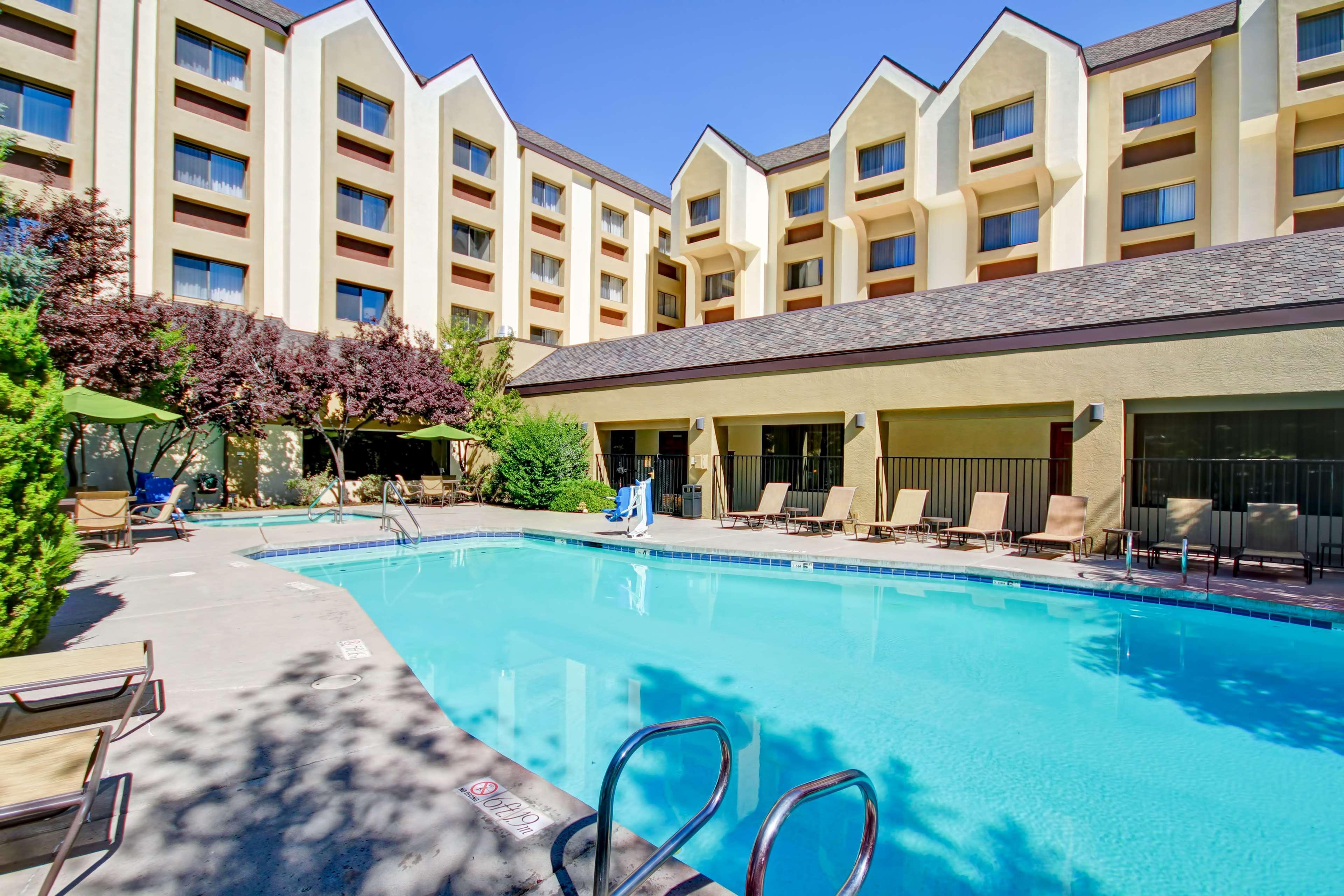 Doubletree By Hilton Hotel Flagstaff Zewnętrze zdjęcie